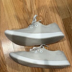 Allbirds Light Gray Casual Sneakers